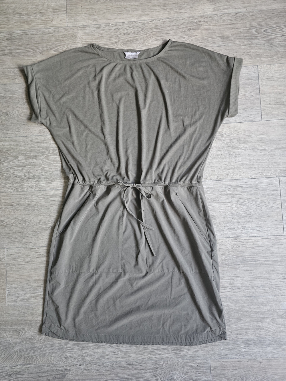 Royal Robbins Olive Cinch-Waist Short Sleeve Mini Dress